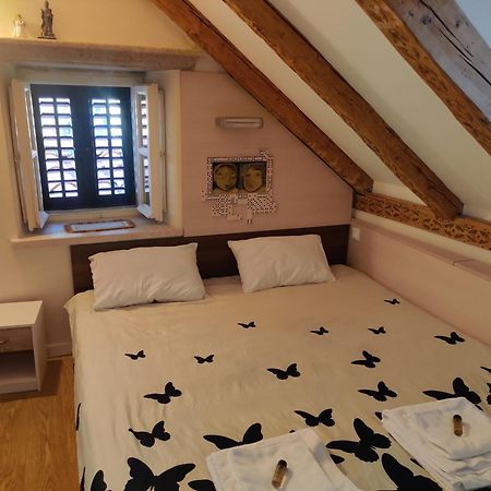 Apartman Dominus Ragusa Esterno foto