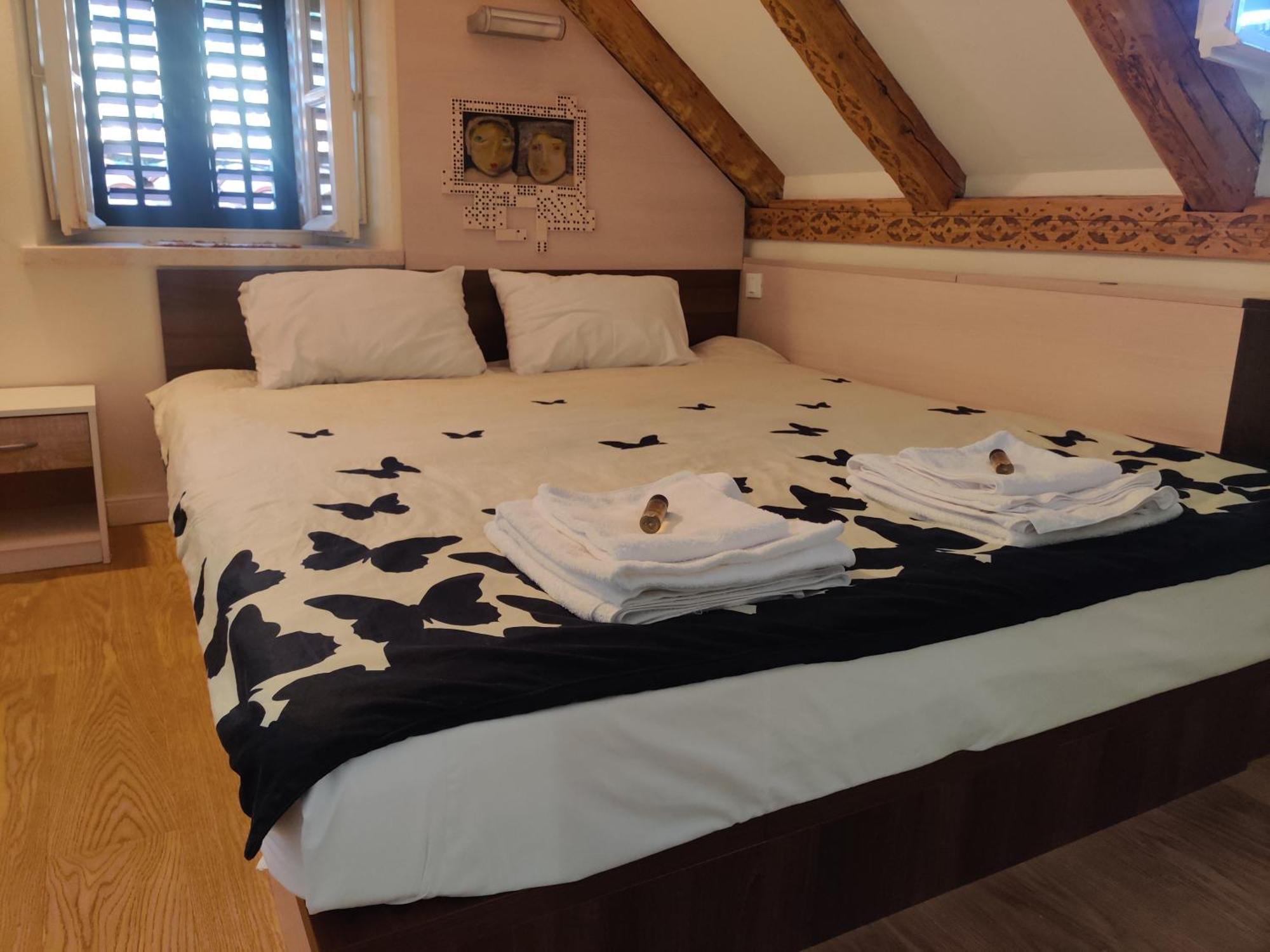 Apartman Dominus Ragusa Esterno foto